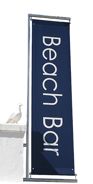 Tendeur de kakémono Pose de tendeur de bâche PVC en façade